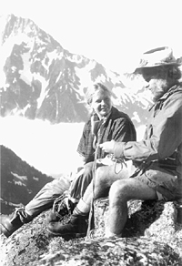 unsoeld_and_daughter_200