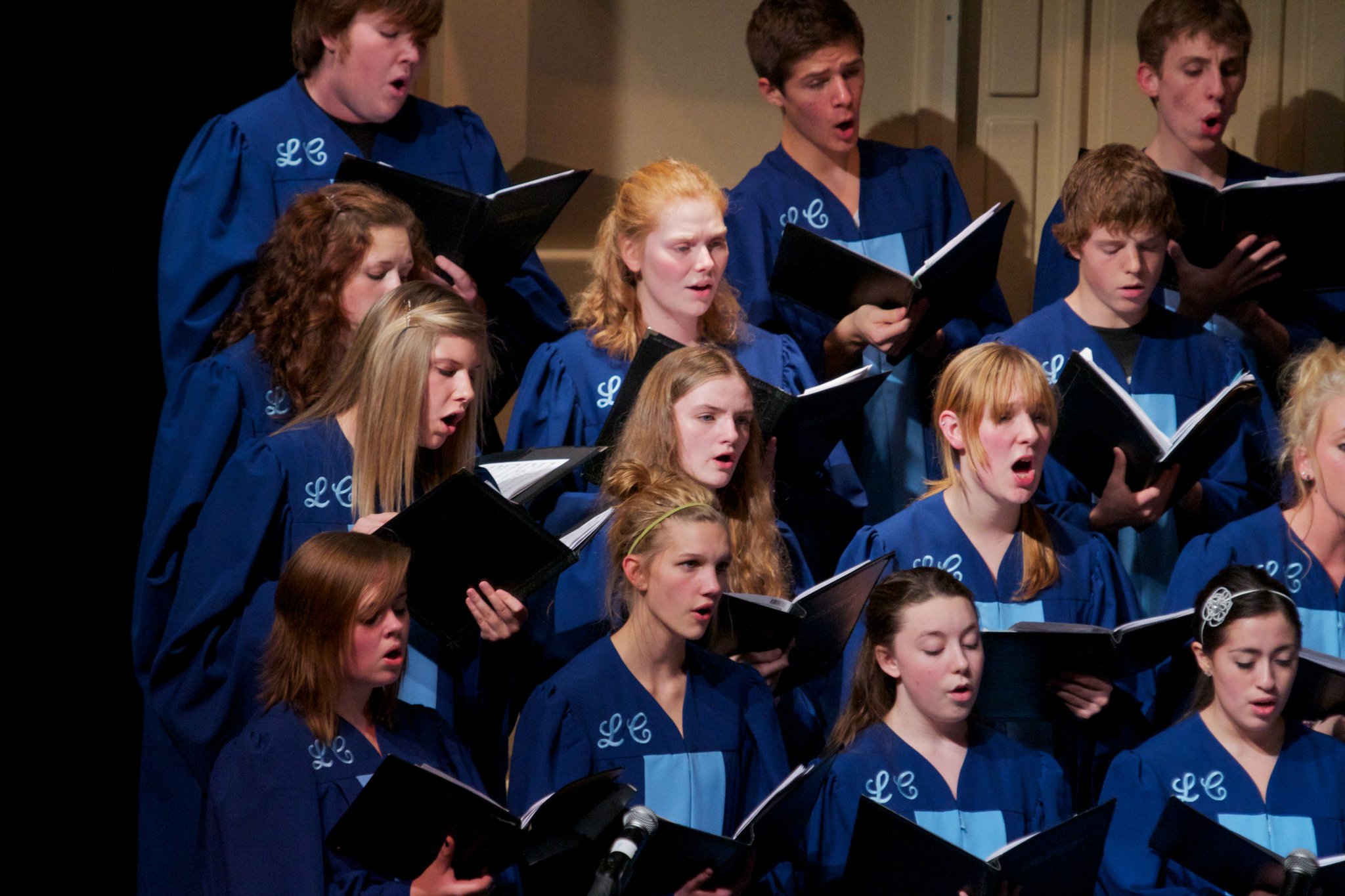 55823_1679784946763_6062853_o