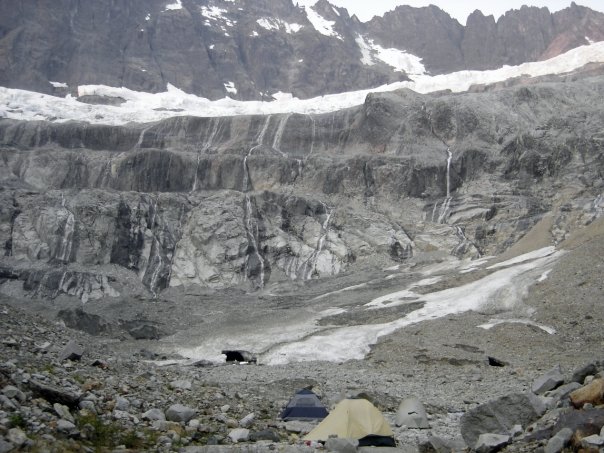 photo of the Nooksack Cirque by Josh Scholten