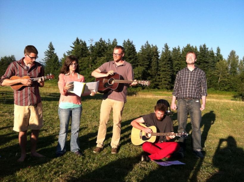 1069375_10151757689246119_1606886087_n