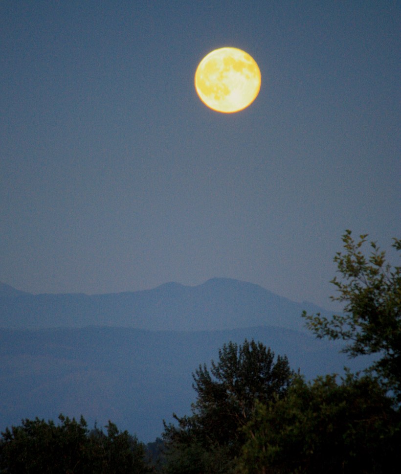 photo of supermoon by Harry Rodenberger