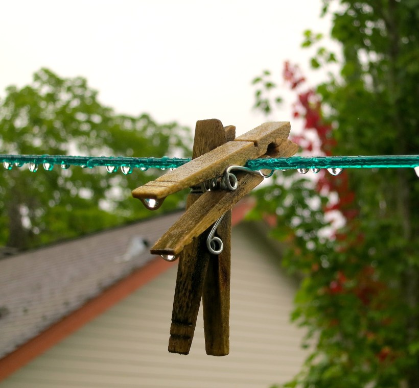 rainyclothesline3