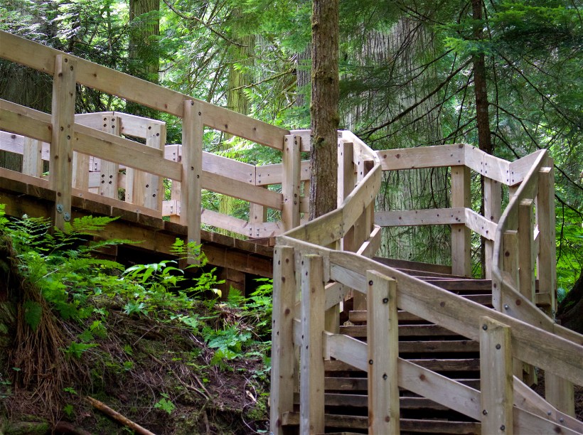 giantcedarsboardwalk